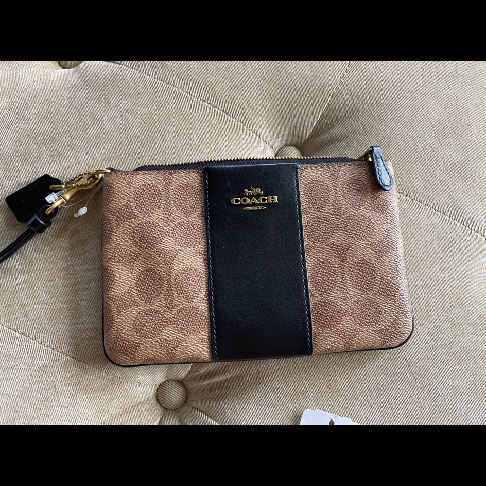 Brand New Authentic Coach Wristlet